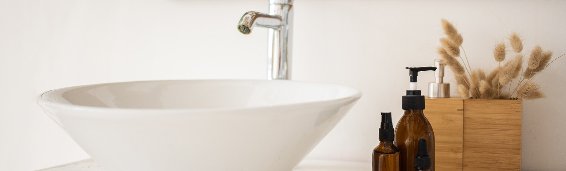 low flow faucets save water